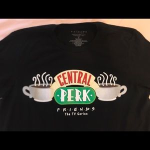 FRIENDS T-Shirt size Small